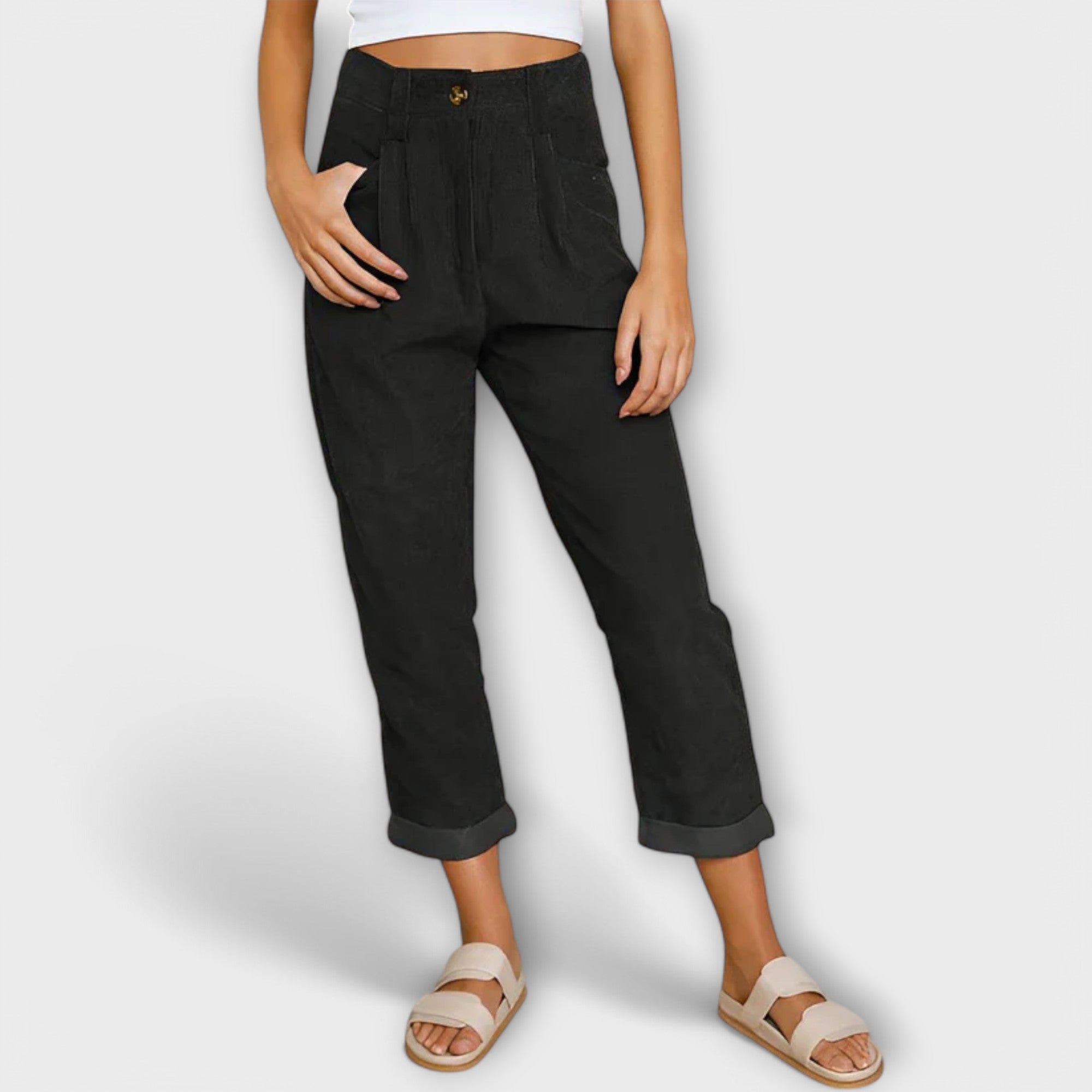 Pantaloni moderni in velluto a coste