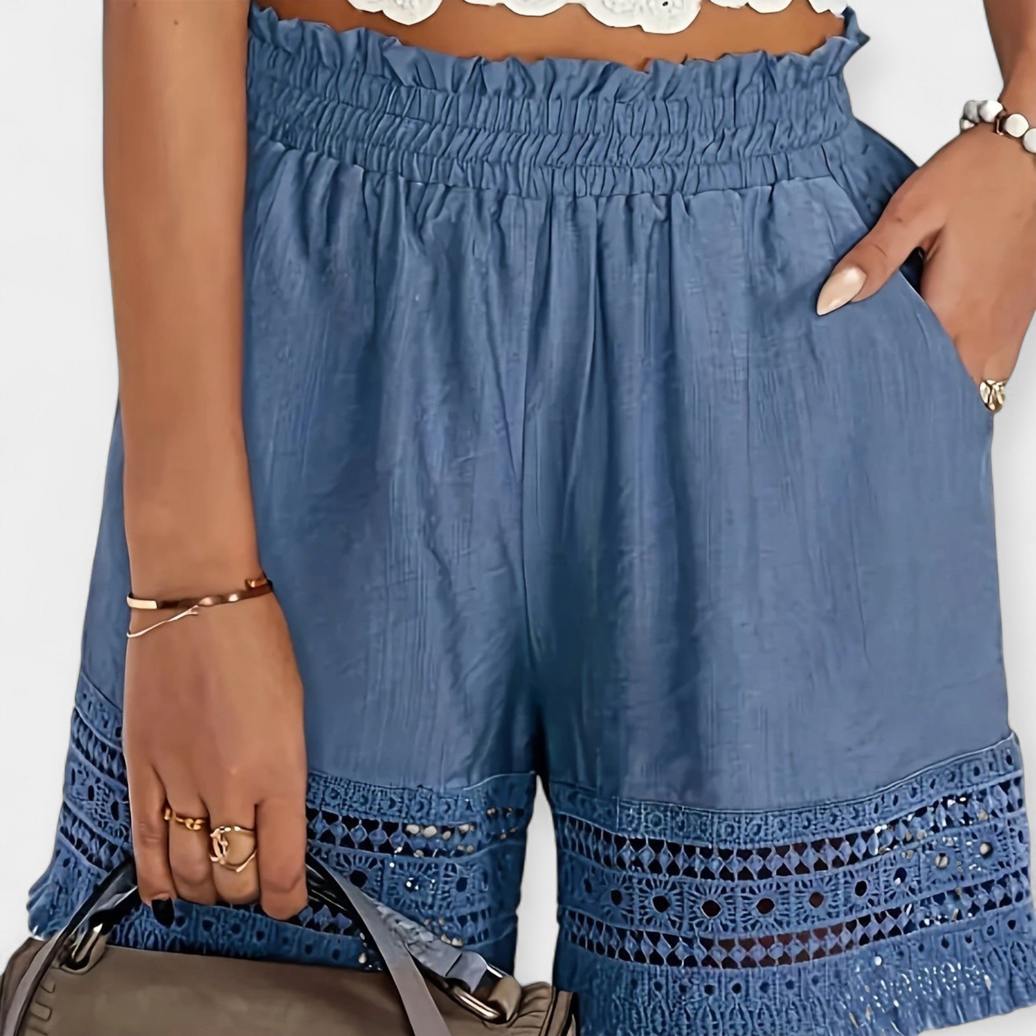 Nicole - Shorts in pizzo