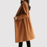 Clara - Cappotto in lana con cintura