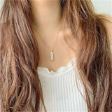 Collana con amuleto di giada