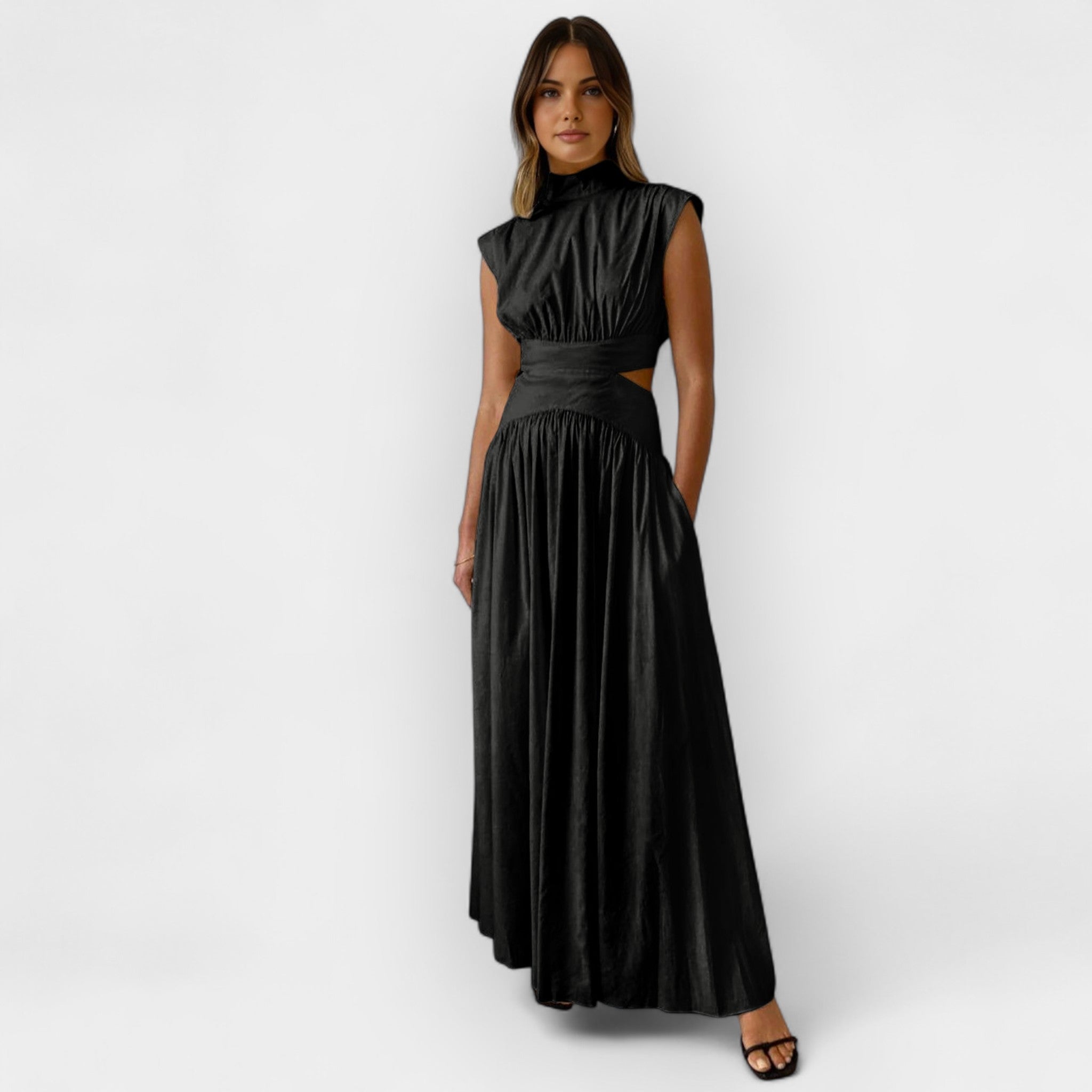 Abiti di stile con cut-out