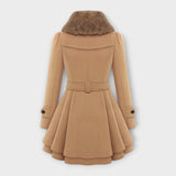 Emma - Cappotto elegante con collo in finta pelliccia