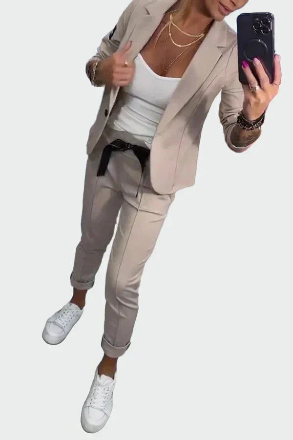 Ella - Completo da donna con pantaloni ampi e blazer